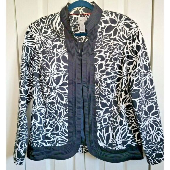 Chico's 2‎ Large Black/White Embroidered Jacket Slimming Hook Closure ~Pockets - Picture 1 of 6